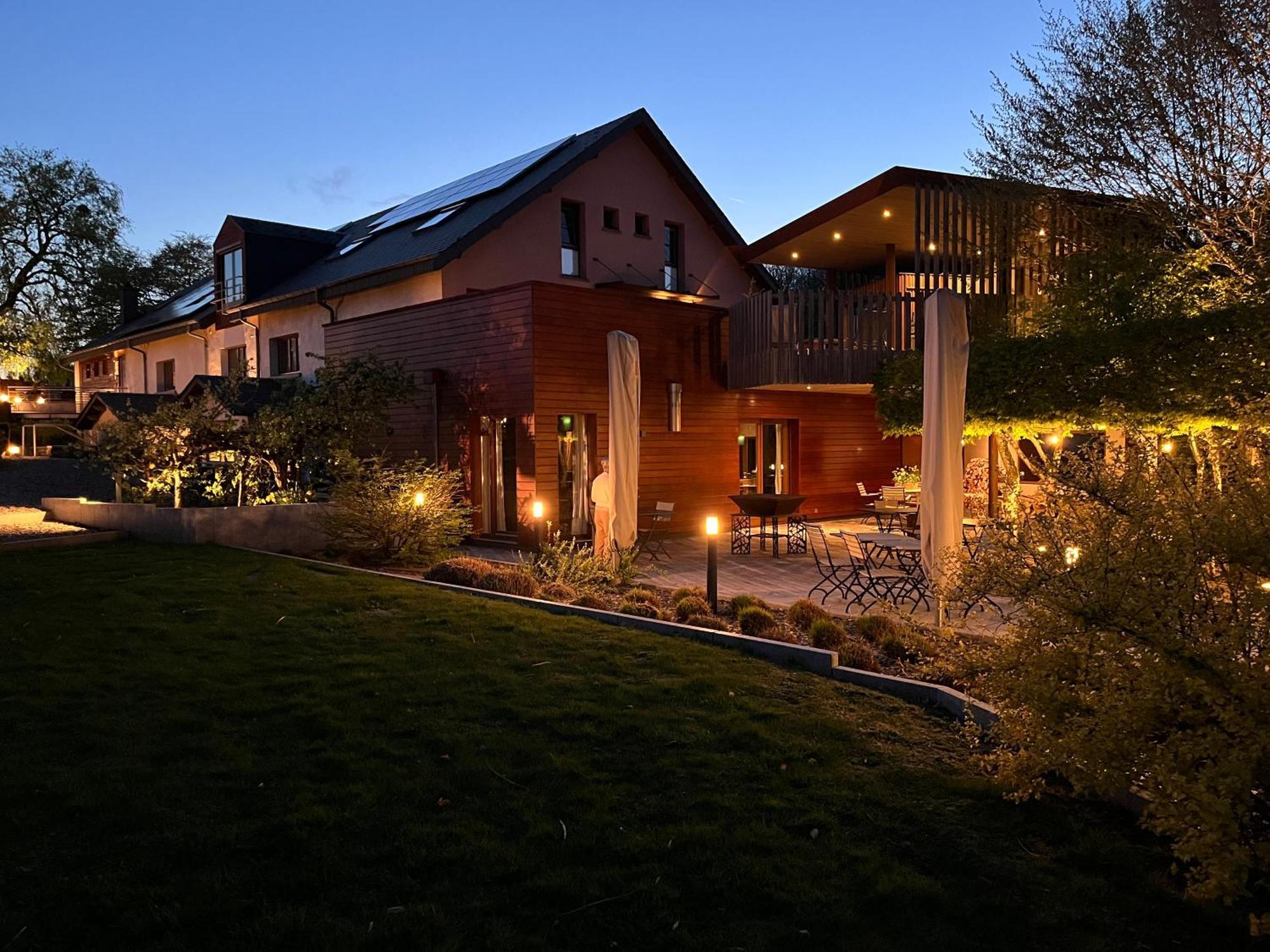 Hostellerie Du Peiffeschof, The Originals Relais آرلون المظهر الخارجي الصورة