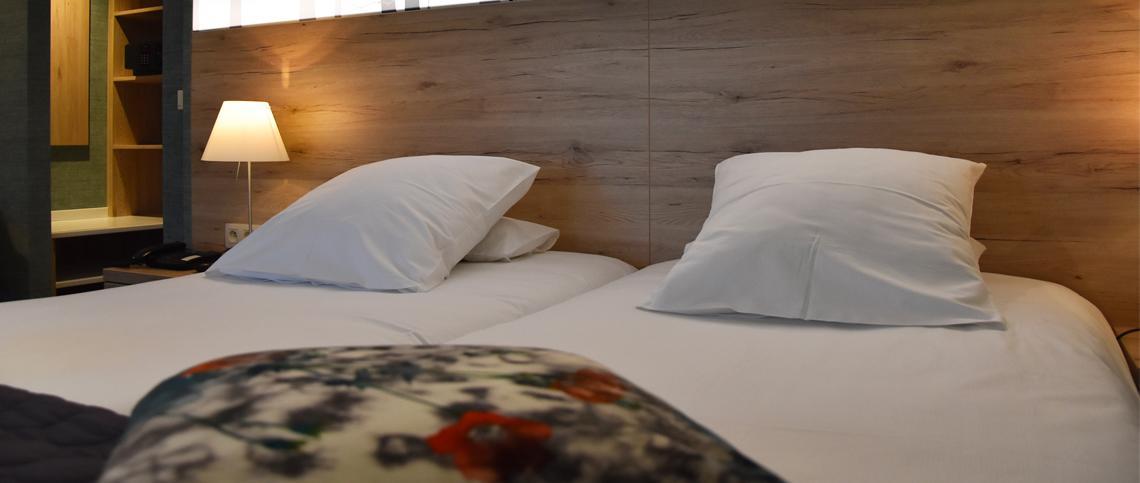 Hostellerie Du Peiffeschof, The Originals Relais آرلون المظهر الخارجي الصورة