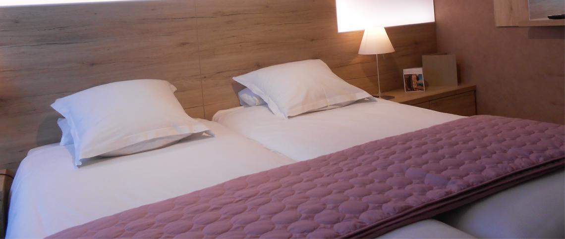 Hostellerie Du Peiffeschof, The Originals Relais آرلون المظهر الخارجي الصورة